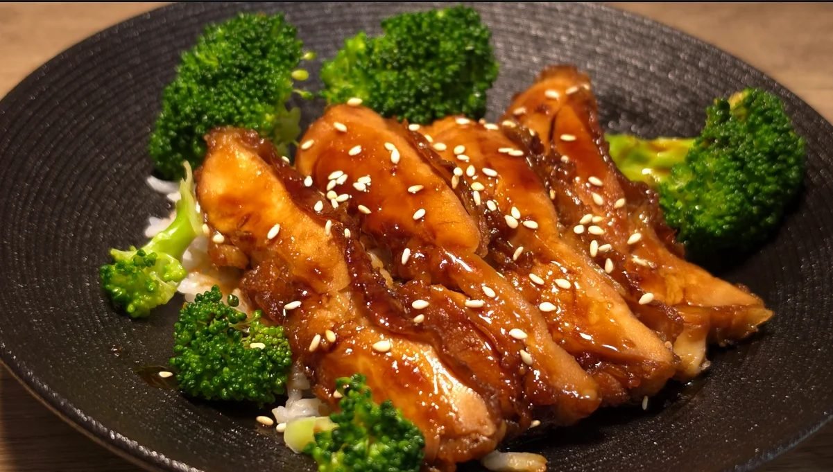 Sticky Teriyaki Chicken Rice with Homemade Glaze